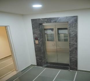 Hotel Govardhan Palace,Bapunagar,3 star