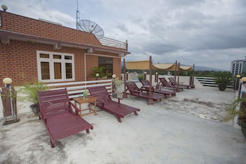 inle apex hotel