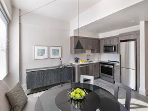 Aka Rittenhouse Square,New Philadelphia>>Center City,4 star