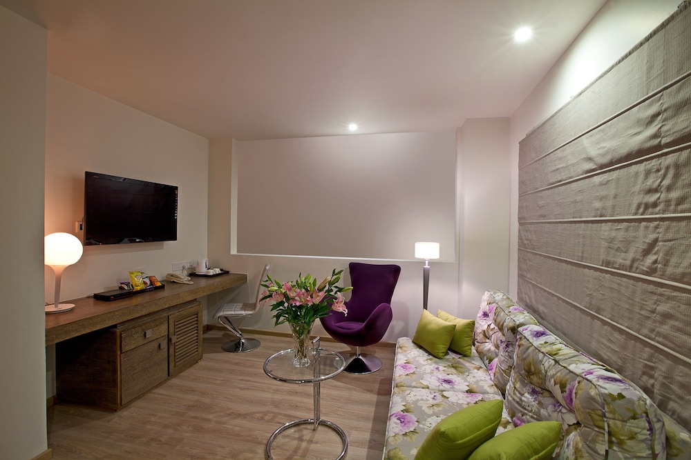 the altius a boutique hotel