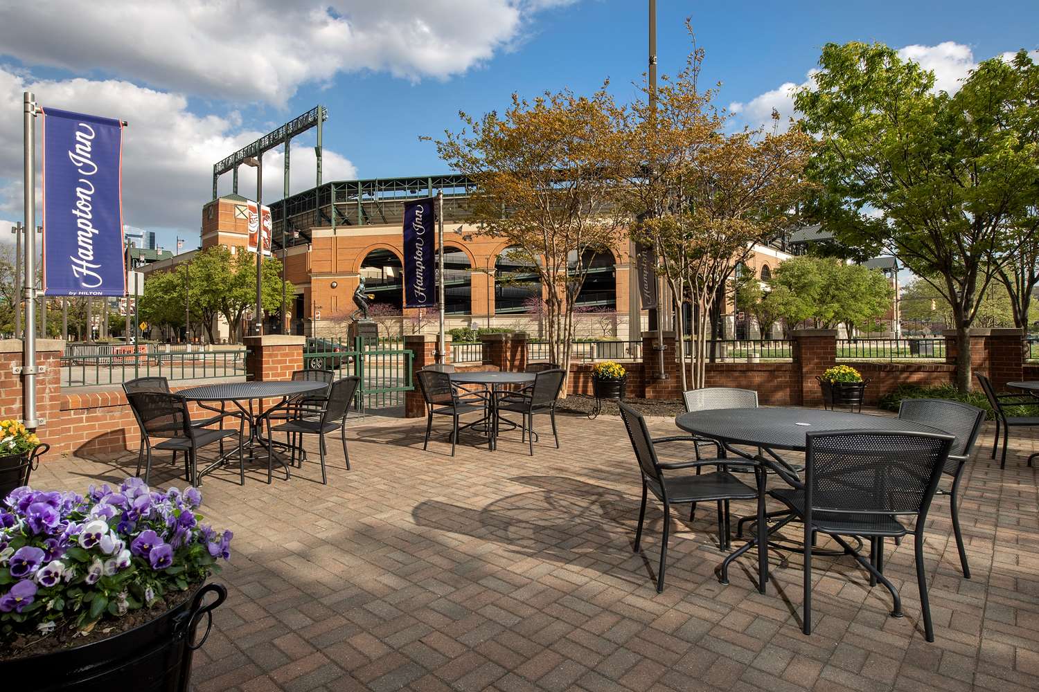 hampton inn baltimore downtown convention center