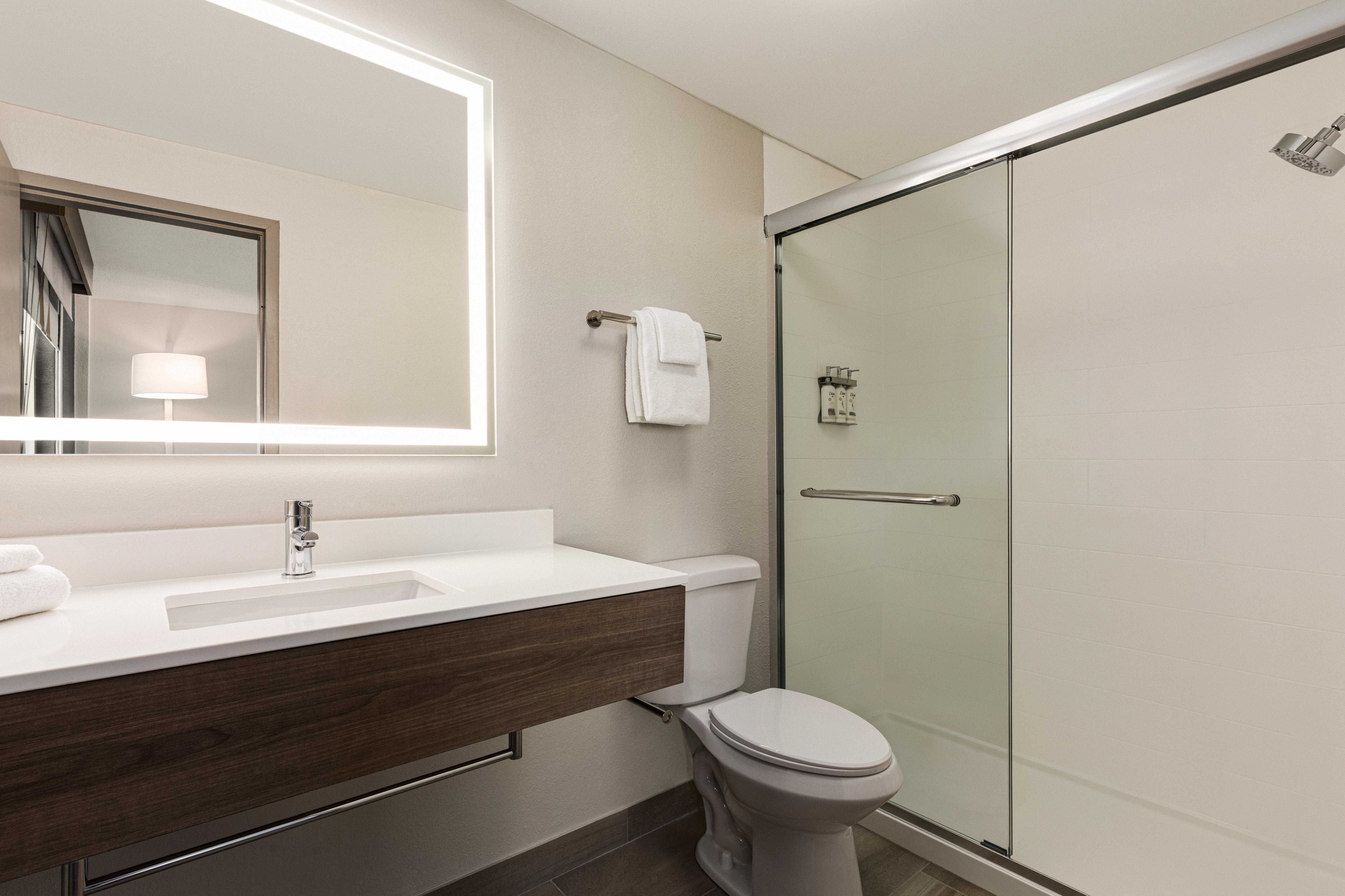 holiday inn express baltimore at the stadiums by ihg