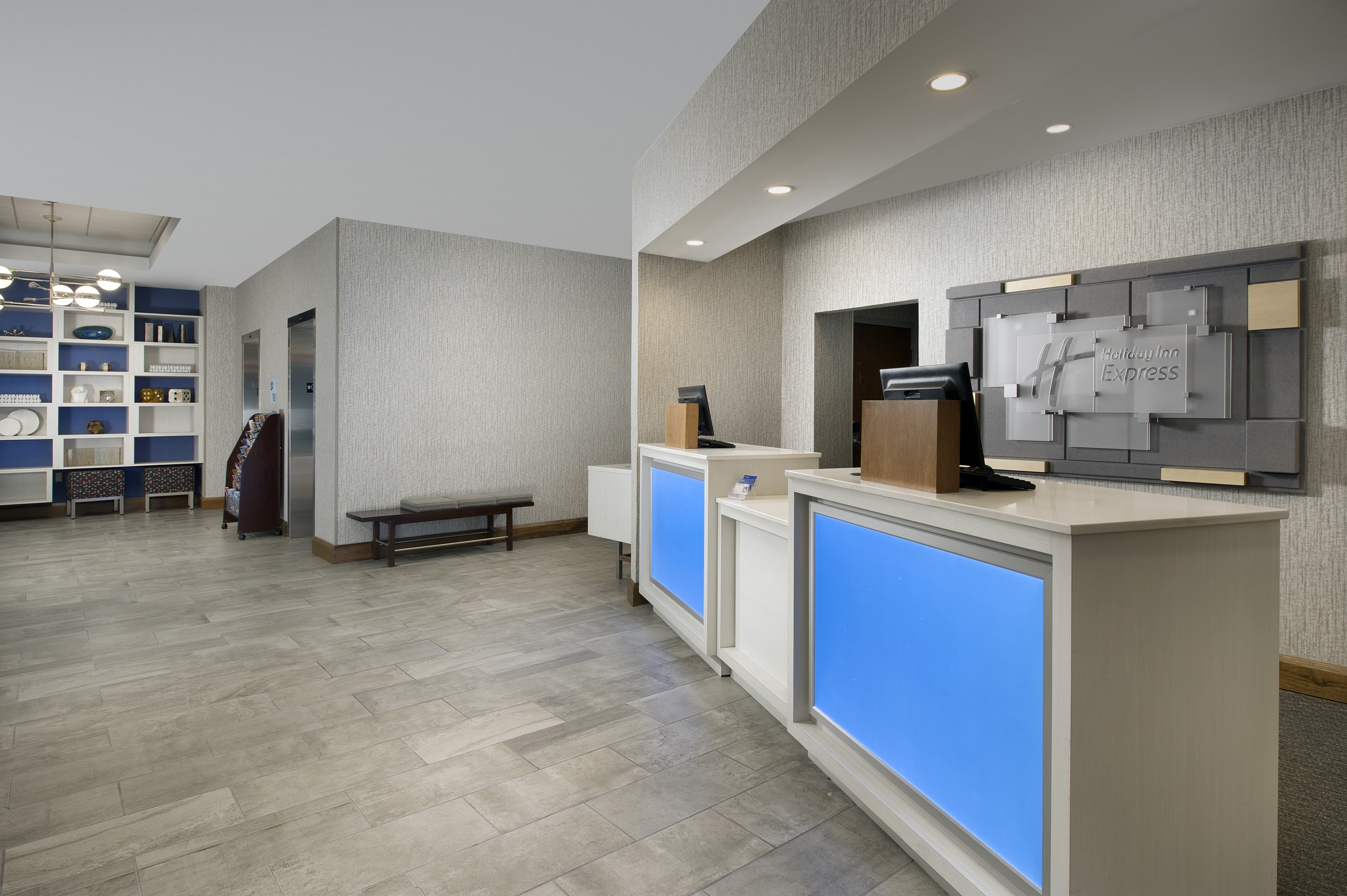 holiday inn express baltimore at the stadiums by ihg