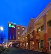holiday inn express baltimore at the stadiums by ihg