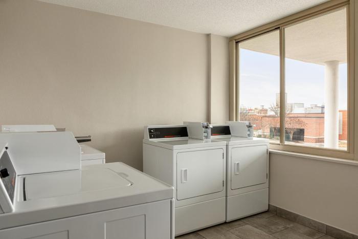 holiday inn express baltimore at the stadiums by ihg