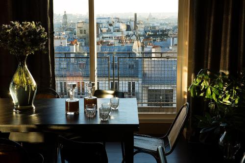 hotel le chat noir