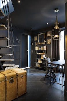 hotel le chat noir