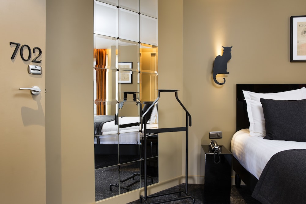 hotel le chat noir