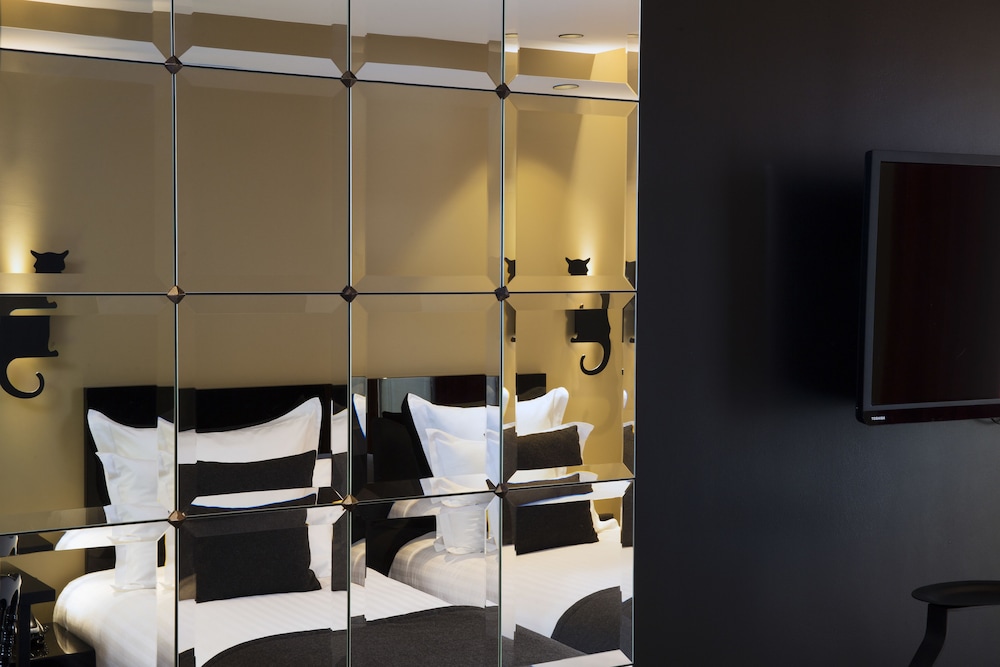 hotel le chat noir