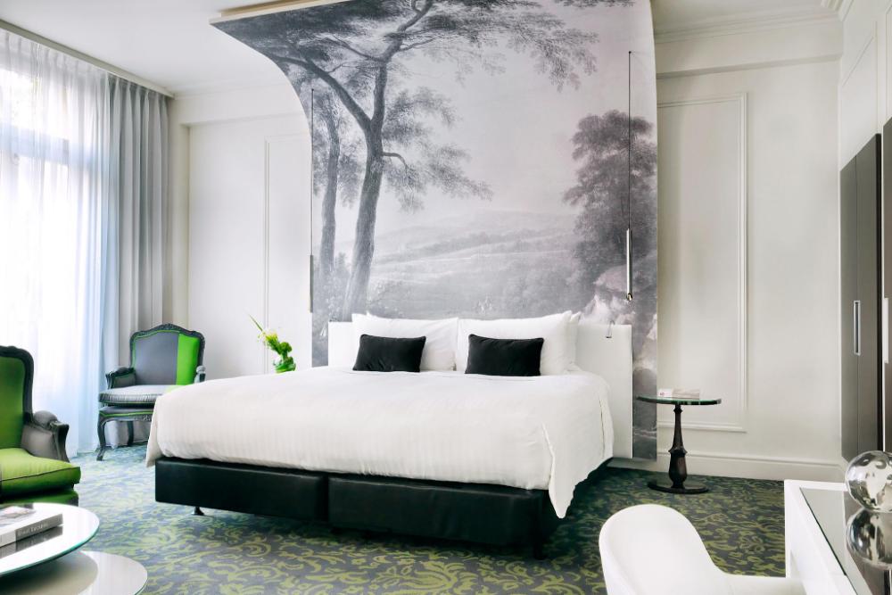 renaissance paris nobel tour eiffel hotel