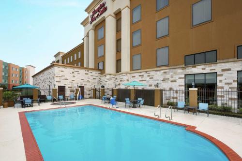 hampton inn and suites houston pasadena