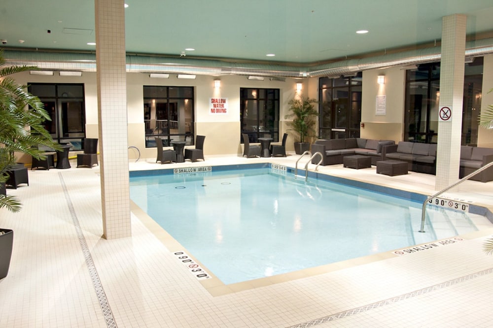 holiday inn express pembroke by ihg