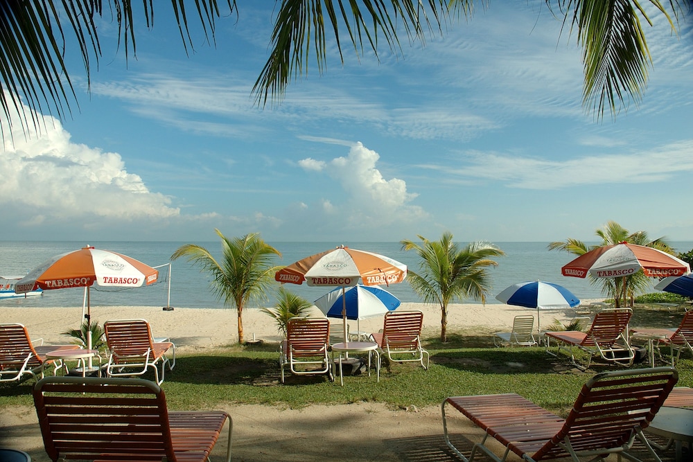 flamingo by the beach penang