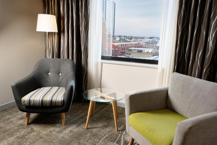 holiday inn perth city centre by ihg