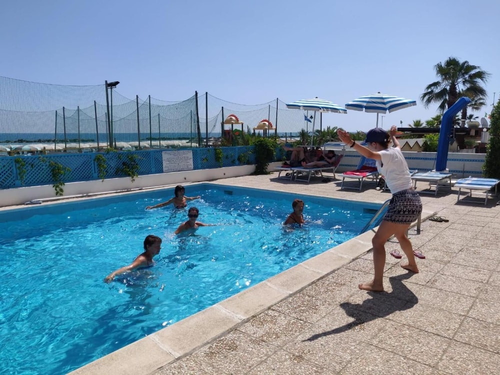 Hotel Bellevue,Pesaro>>Marche,3 star