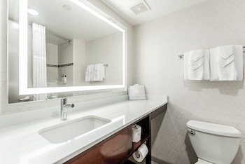 Holiday Inn Express Philadelphia - Penns Landing By Ihg,Pennsylvania>>Philadelphia,3 star