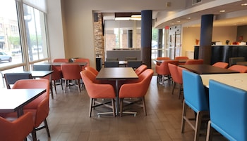 Holiday Inn Express Philadelphia - Penns Landing By Ihg,Pennsylvania>>Philadelphia,3 star