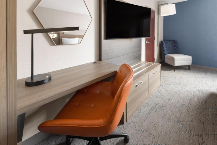 holiday inn express philadelphia penns landing by ihg