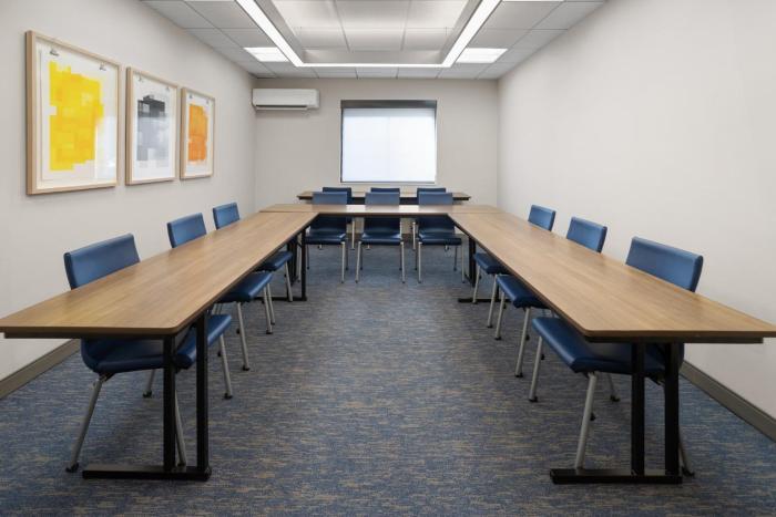 holiday inn express philadelphia penns landing by ihg
