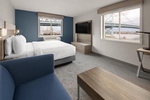 holiday inn express philadelphia penns landing by ihg