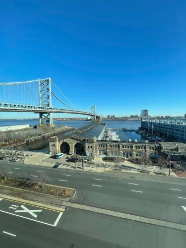holiday inn express philadelphia penns landing by ihg