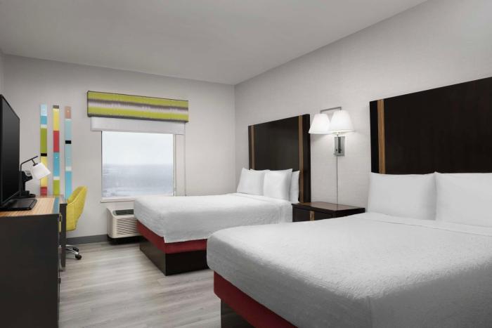 hampton inn and suites el paso east