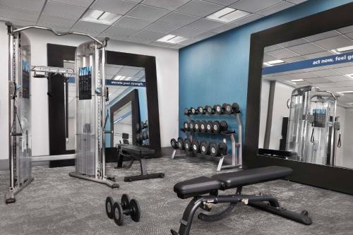 hampton inn and suites el paso east