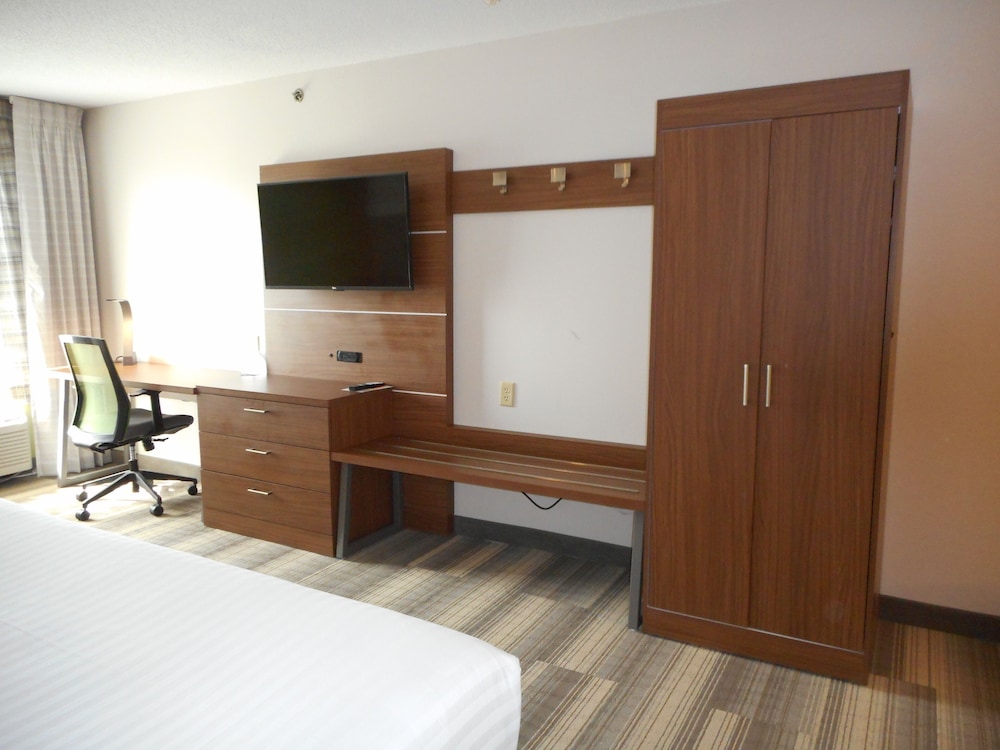 holiday inn express fairfield by ihg