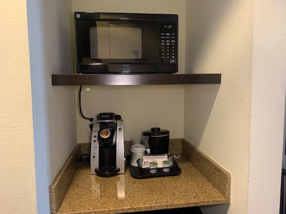 holiday inn st louis fairview heights by ihg