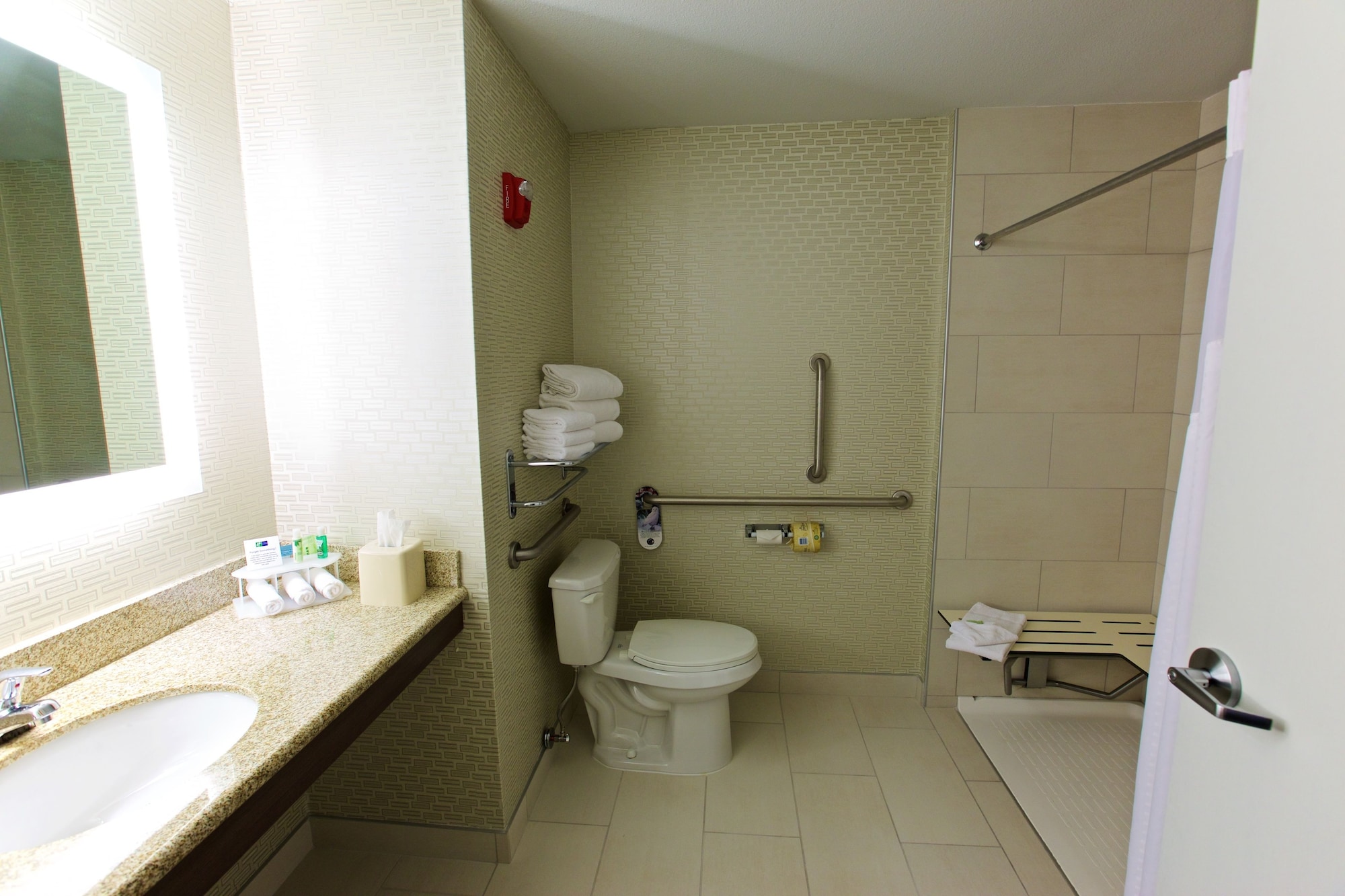 holiday inn express fargo west acres by ihg