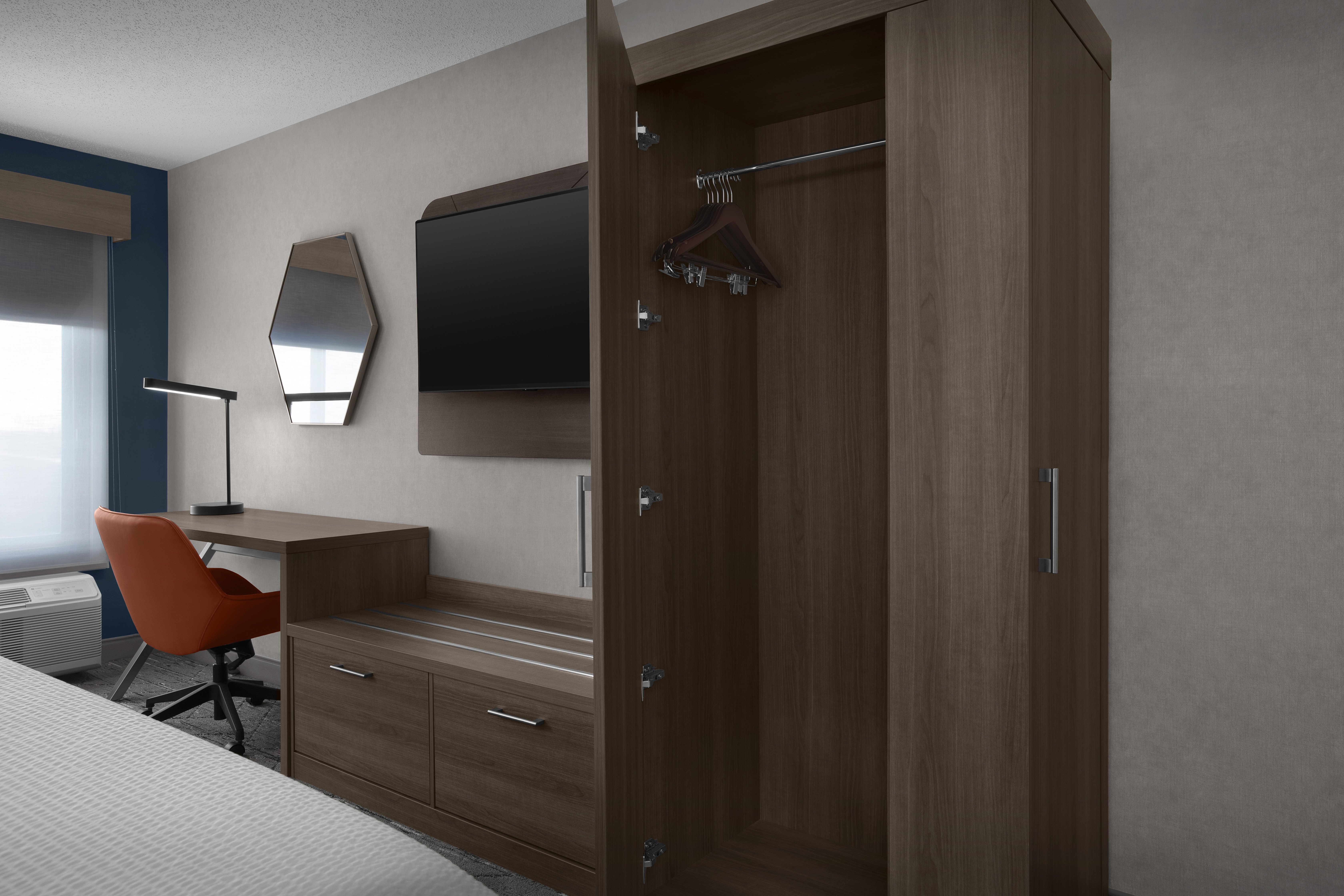 holiday inn express fargo west acres by ihg