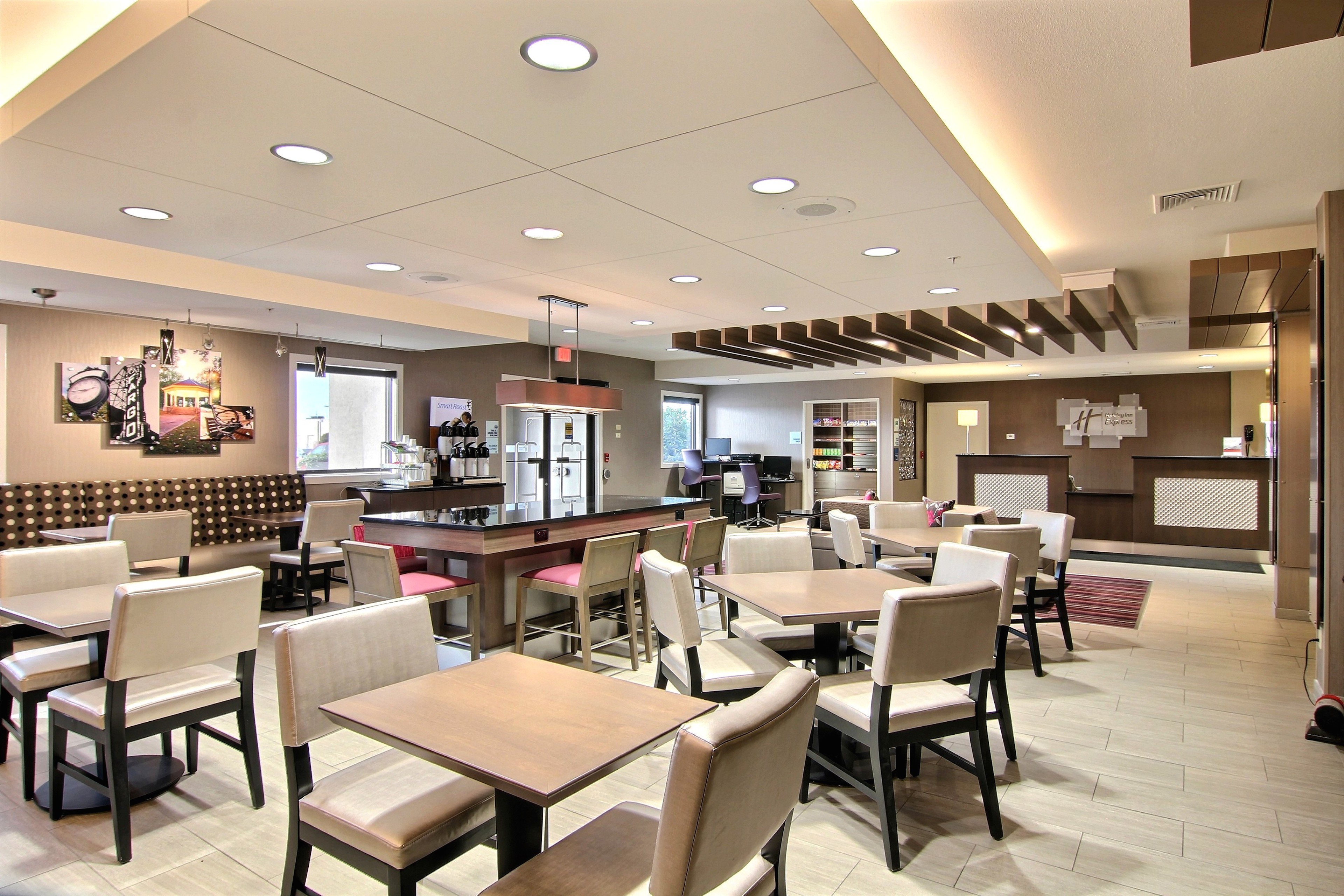 holiday inn express fargo west acres by ihg