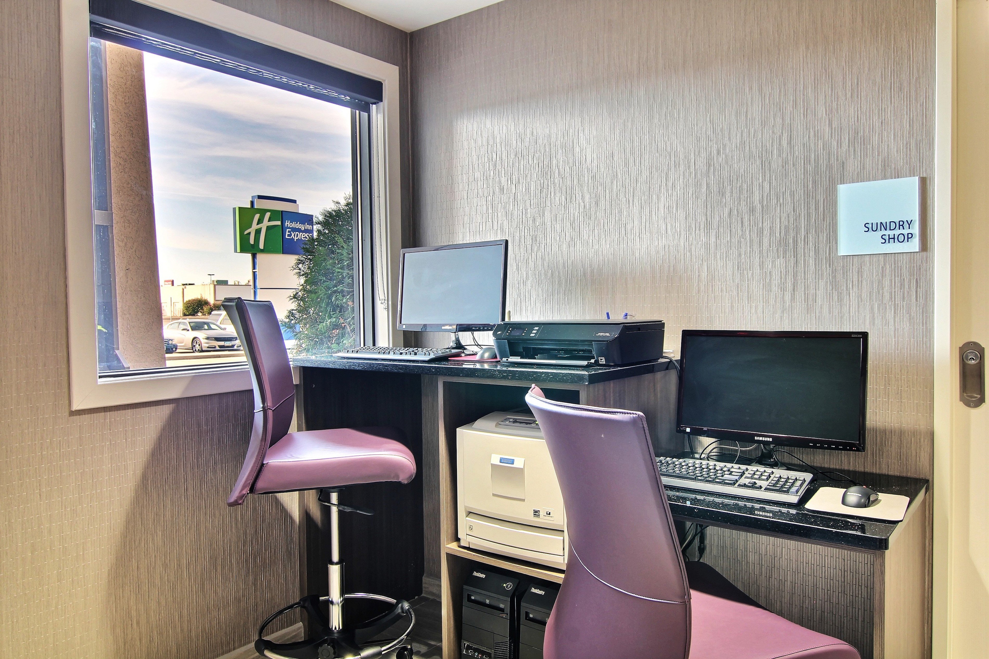 holiday inn express fargo west acres by ihg
