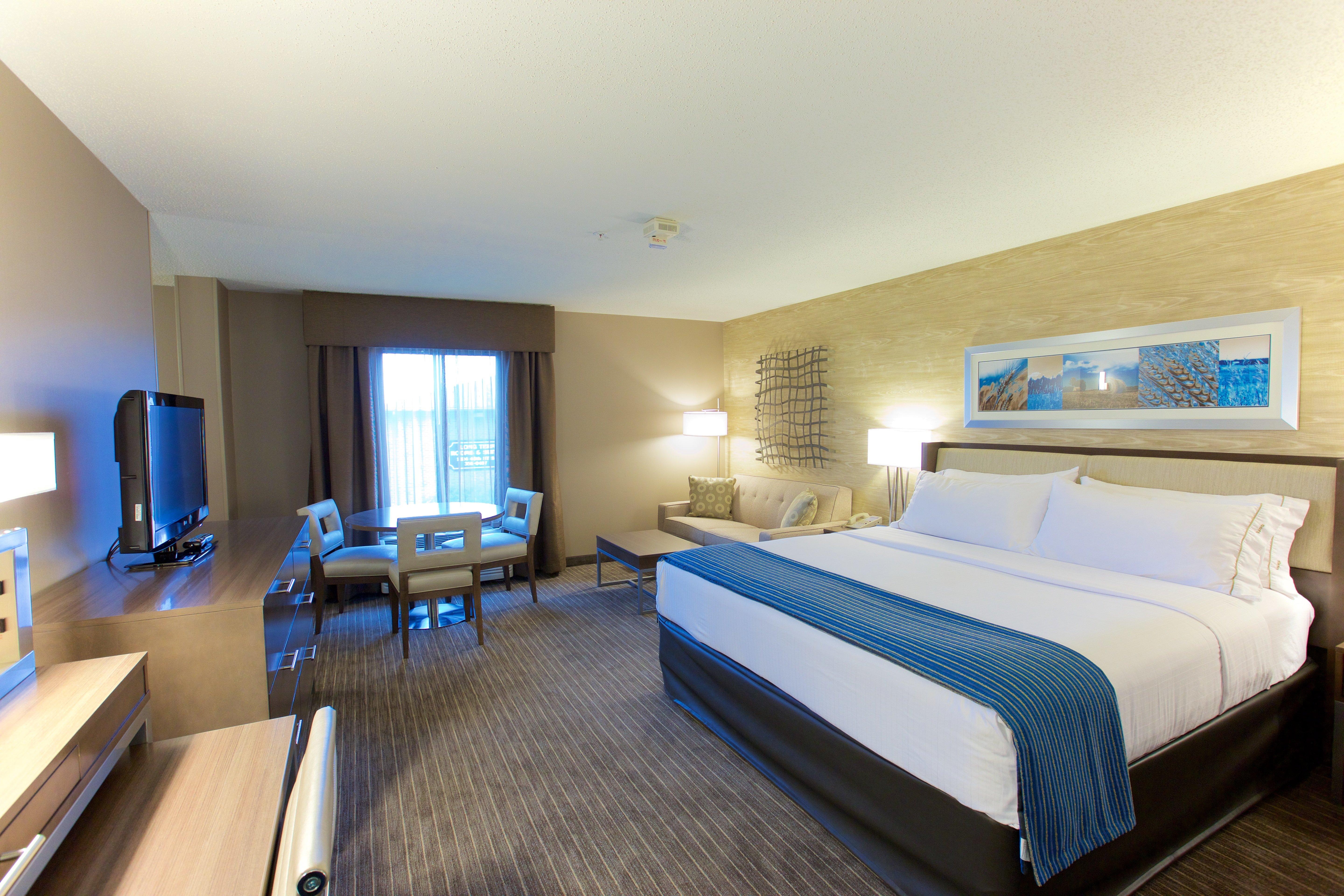 holiday inn express fargo west acres by ihg