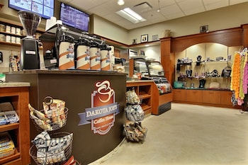 holiday inn fargo by ihg