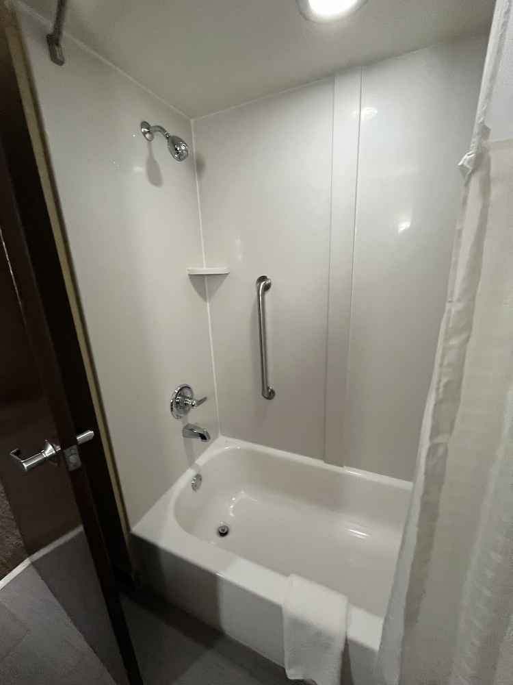 quality suites