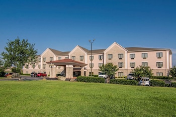 Quality Suites,Burlington>>Alamance,3 star