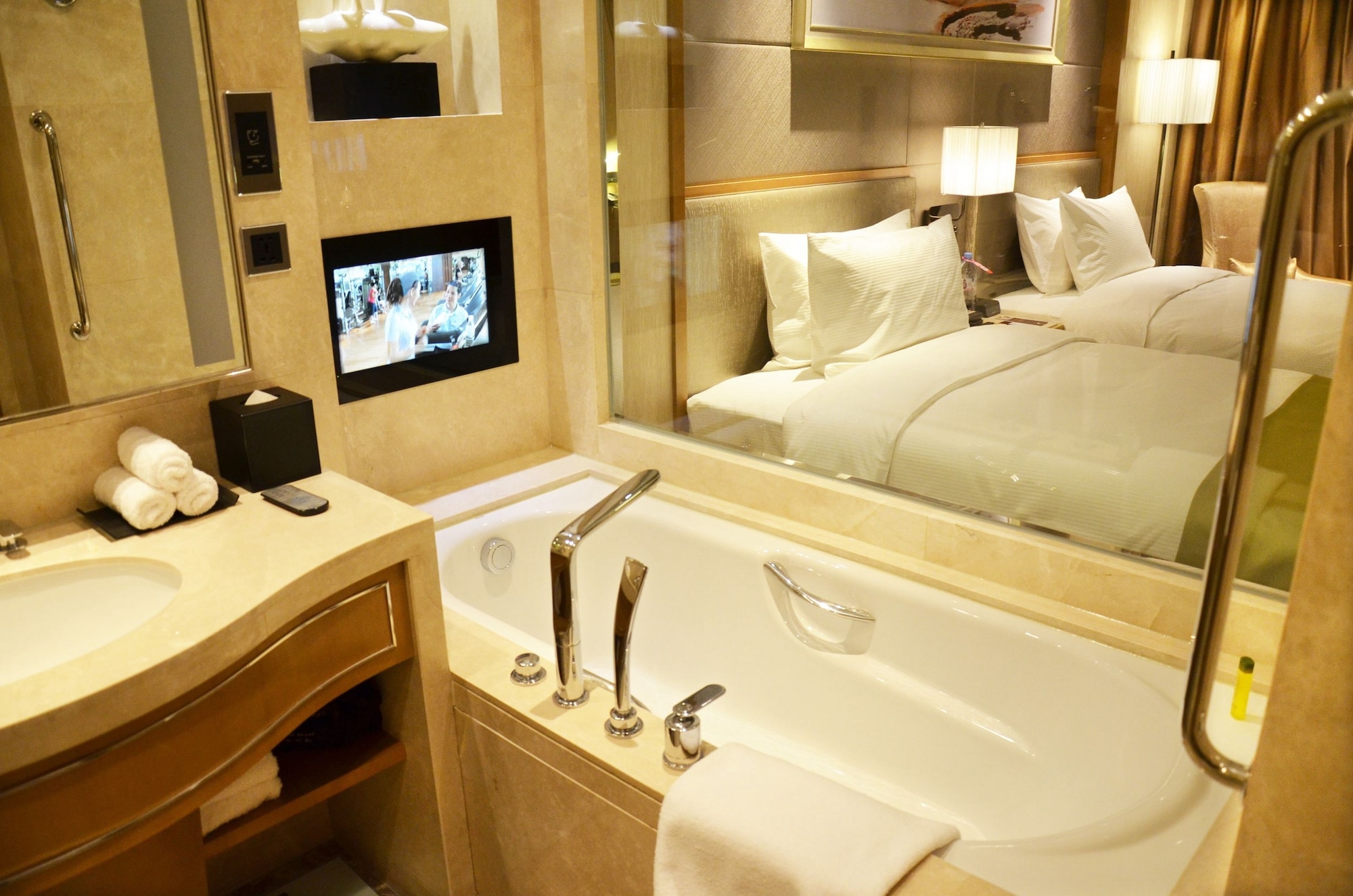 doubletree by hilton hotel guangzhou