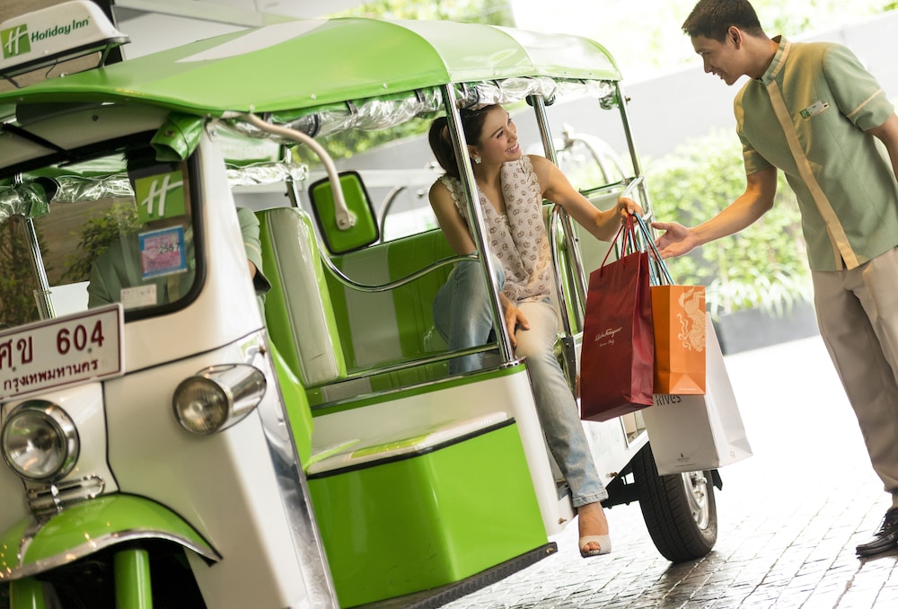 holiday inn bangkok sukhumvit by ihg