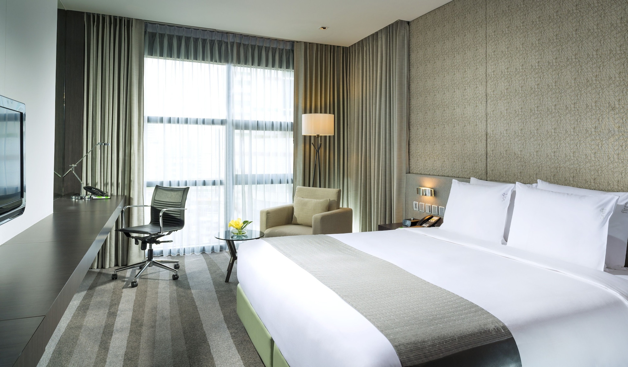 holiday inn bangkok sukhumvit by ihg
