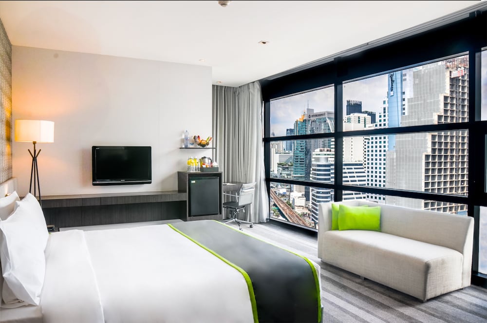 holiday inn bangkok sukhumvit by ihg