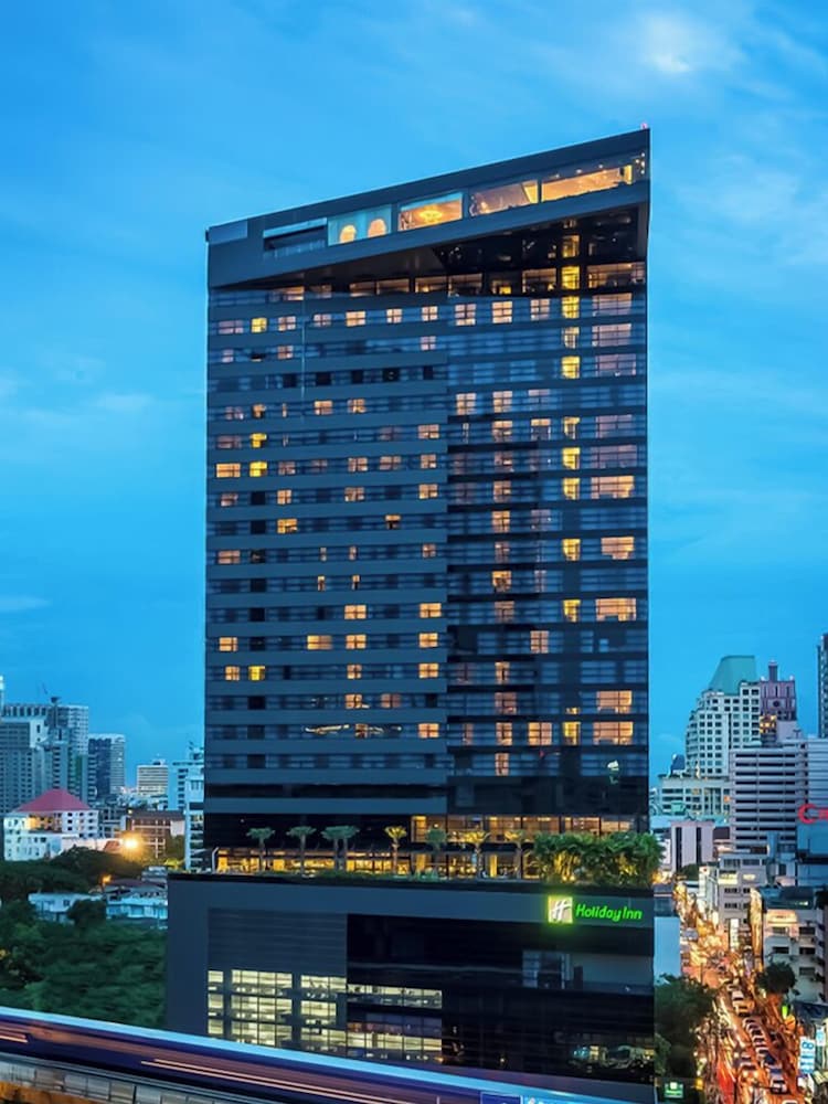 holiday inn bangkok sukhumvit by ihg