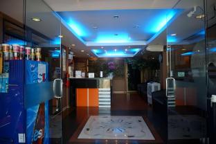 Bangkok Travel Suites Hotel,,3 star