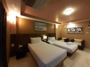 bangkok travel suites hotel