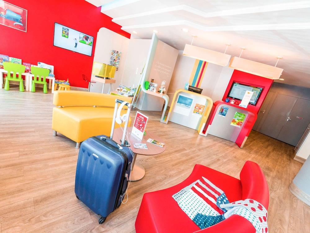 ibis styles honfleur centre historique