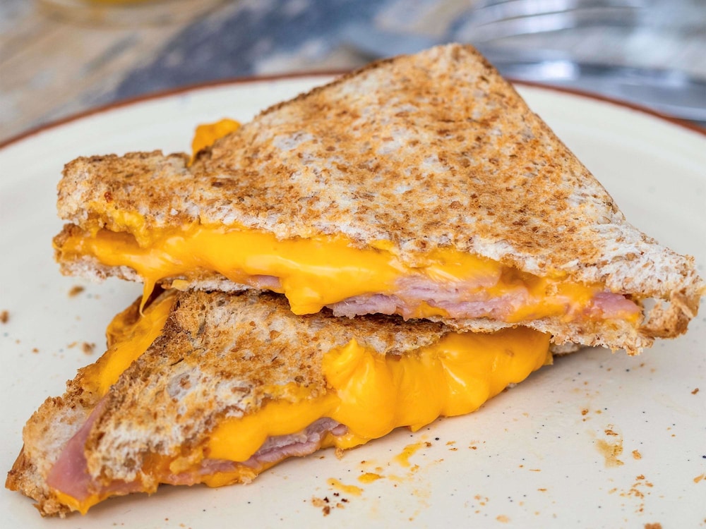 ibis styles honfleur centre historique