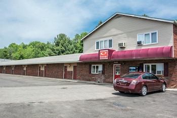 Econo Lodge Hornell,Cohocton>>Bath,2 star