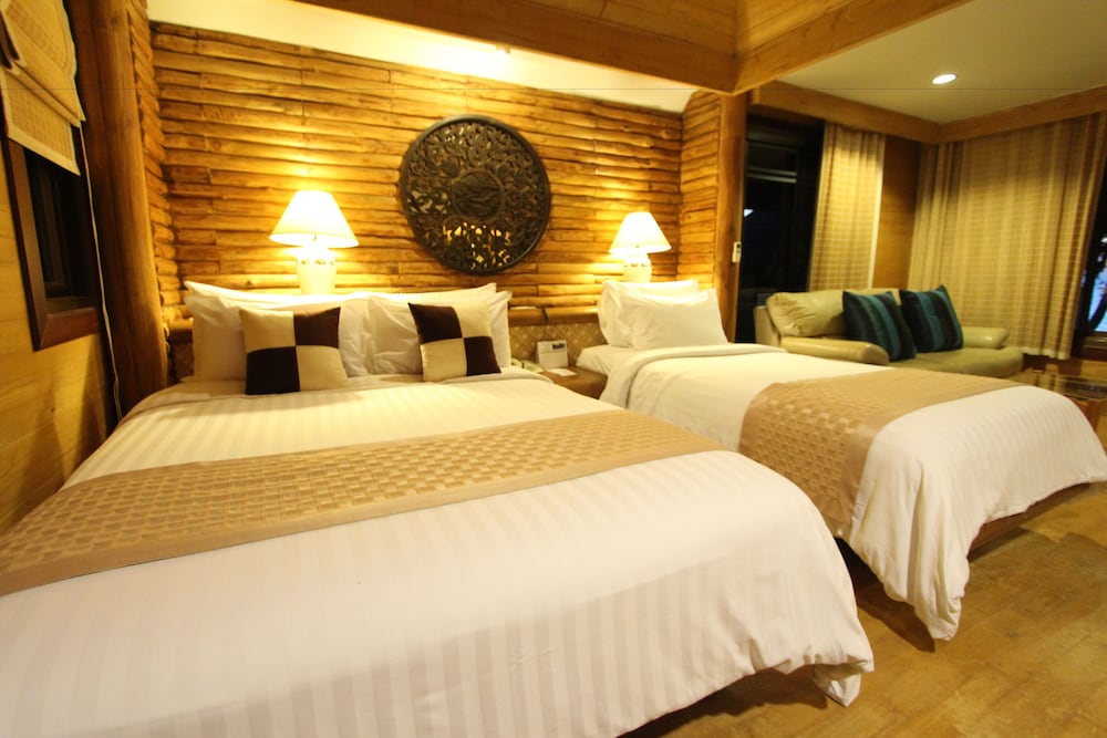 sunset park resort and spa