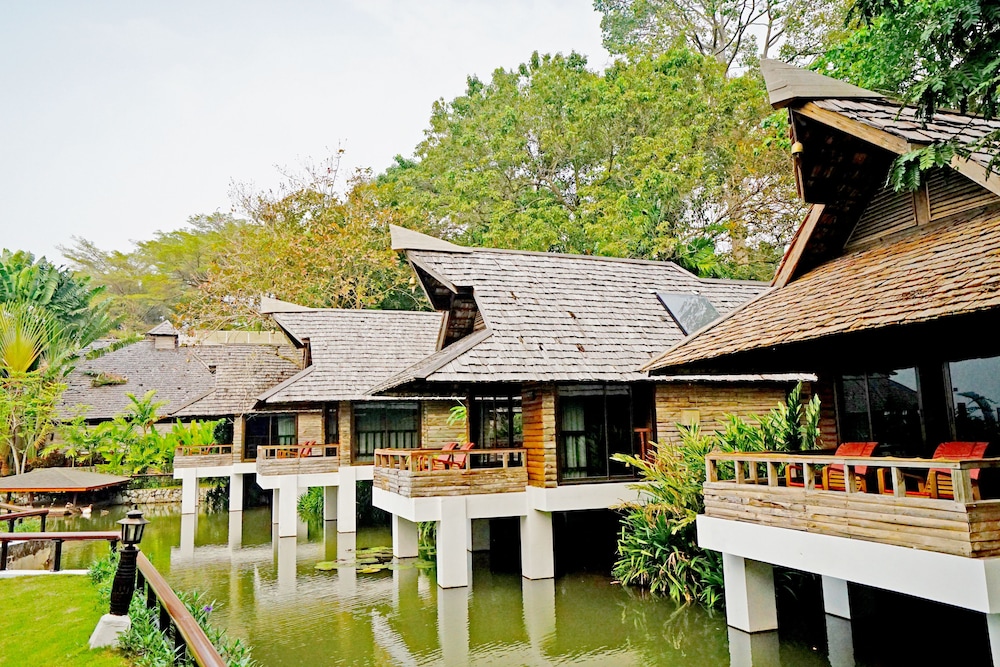 sunset park resort and spa