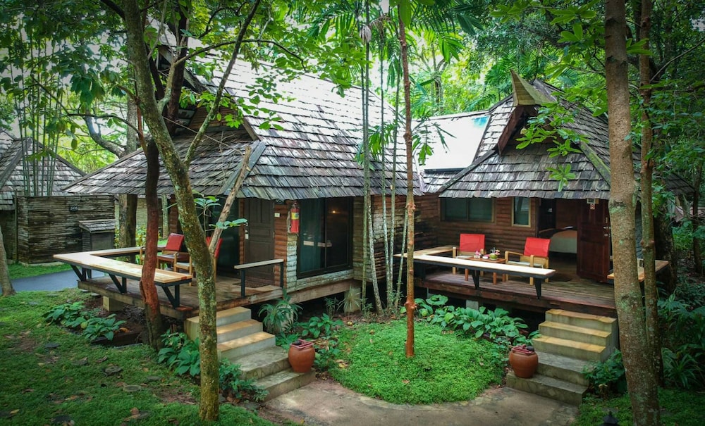 sunset park resort and spa